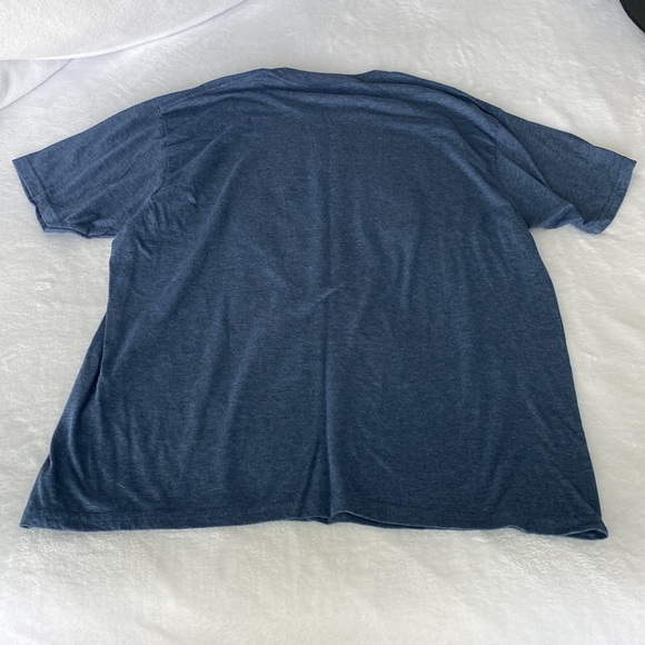 Men’s Captain America tshirt - Picture 2 of 3